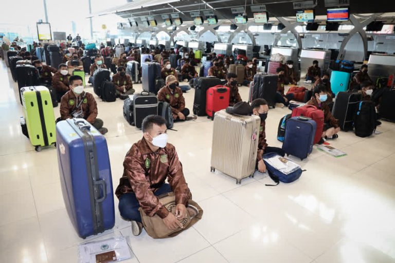 24fb1be64e794381631ea4522c45f59d_small