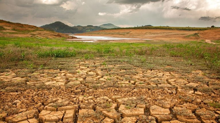 dFQROr7oWzulq5FZYSYAiGkvE8pvlu3omBL1Yem1eMT2afmsEW9O8xd9yhWxQyl74rI