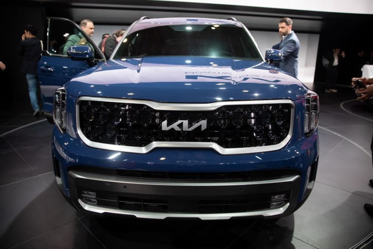 220927135815-kia-telluride-2022-restricted