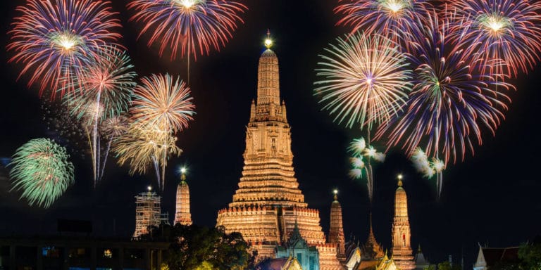 Thailand_Christmas_New_Year_1600