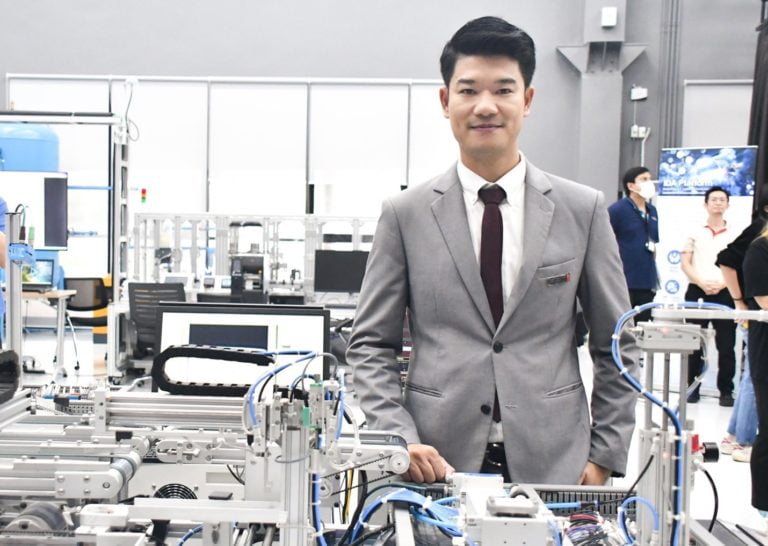 131-68_1-Industry-4.0