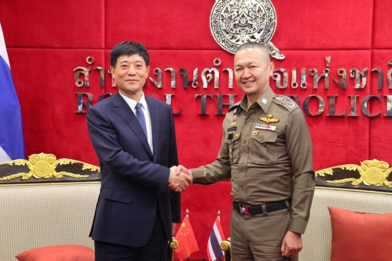 police-thai-china2