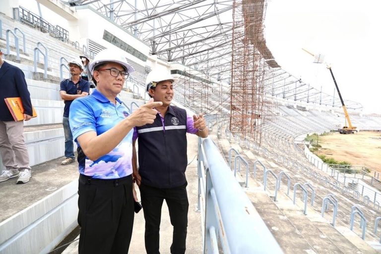 Pattaya-7-Pattaya-Mayor-commits-to-transparency-and-timely-completion-of-Eastern-Sports-Stadium-3-copy_cleanup
