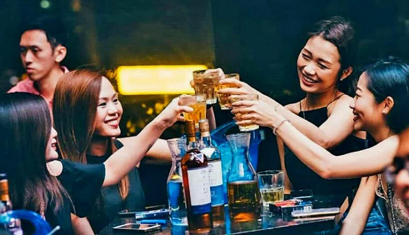 Girlie-bars-in-bangkok-Lady-Drinks-for-thai-girls-800x445-1-1.webp.f93afbc730f44e7524dc22ccc27fecce