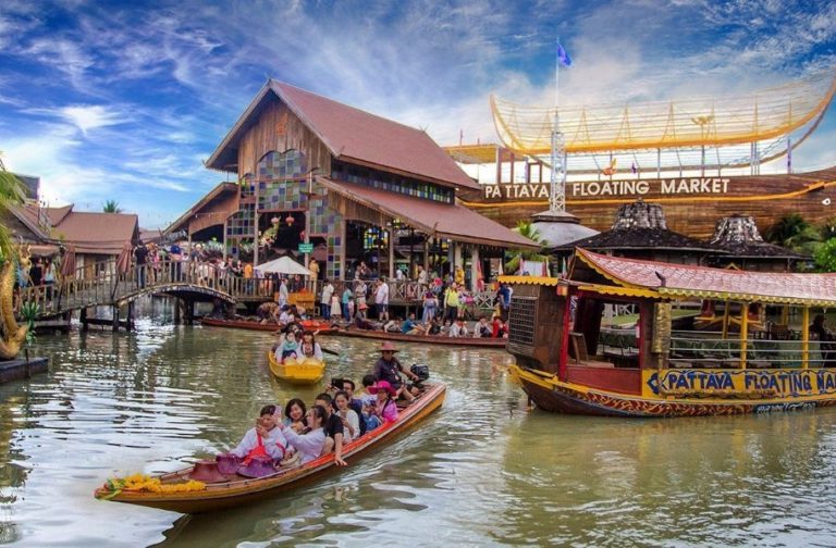 pattaya-floating-market.jpg.581ad5c1fdebf457afb89f17ed72cee1