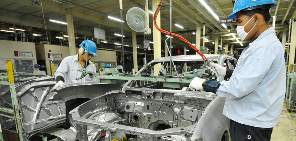 The-Rise-of-Car-Manufacturing-in-Thailand_opt-1024x490