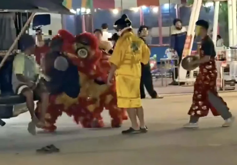 db79e7a864c21bd4136a3c95732918ad