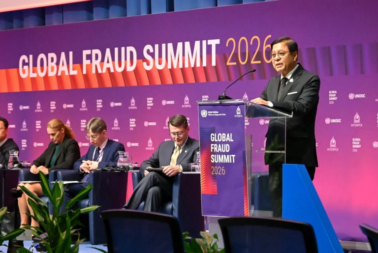 b7fab504-2980-4266-be37-2bb0388b742a