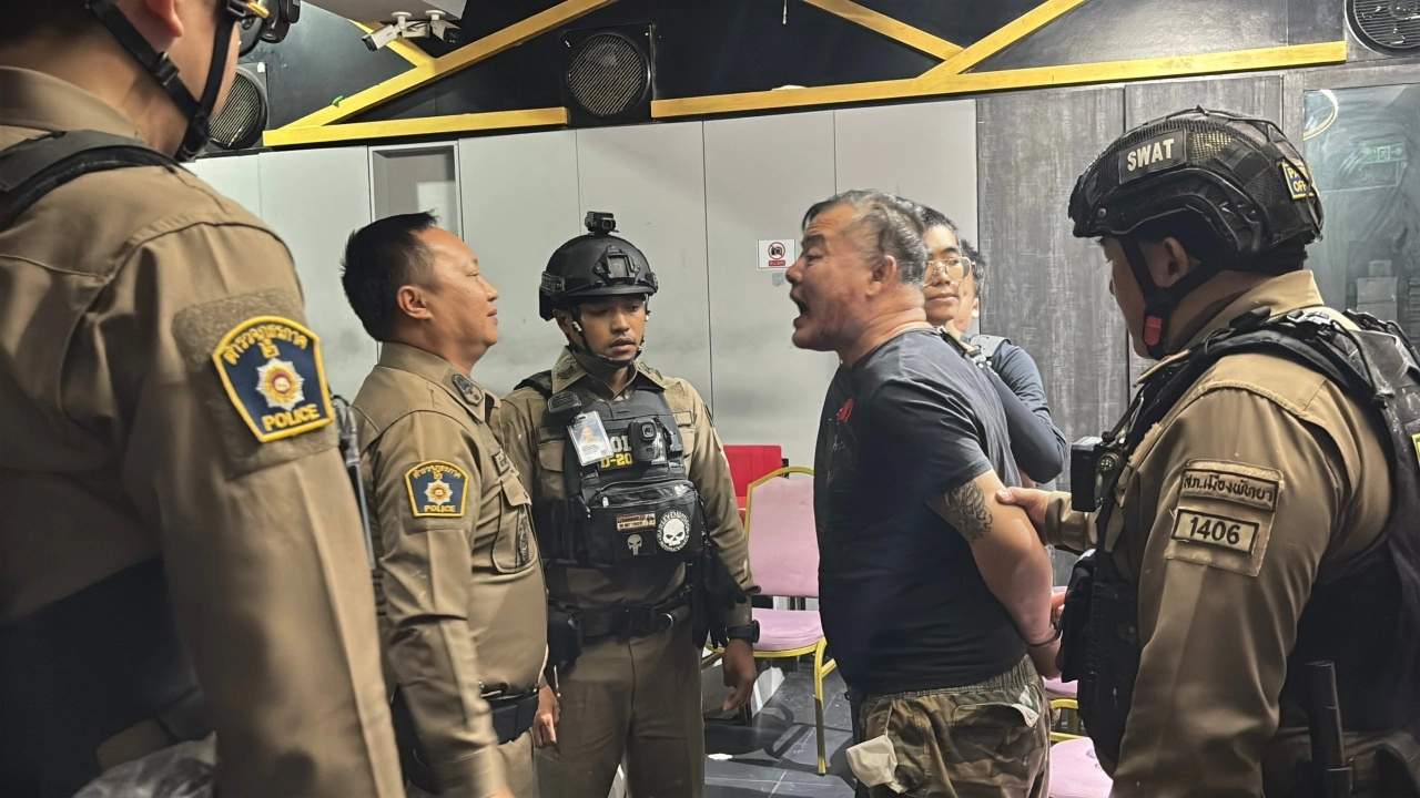 dFQROr7oWzulq5Fa7HHDN9o54G3rr5ZuUTx6DTsezIG0iopKsAhbsuq48i26M1Hl9Hw