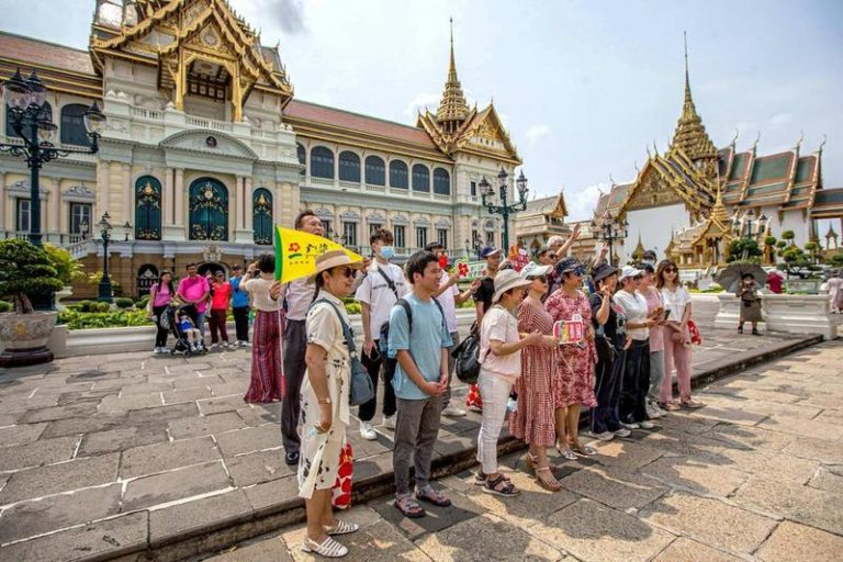 THAILAND-BANGKOK-GRAND PALACE-CHINESE TOURISTS