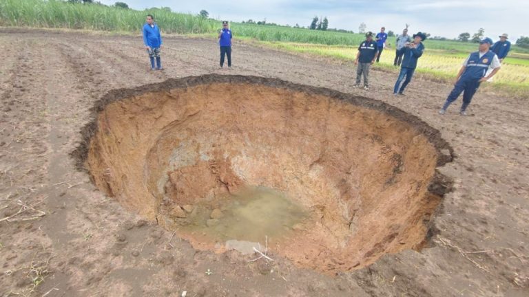 dFQROr7oWzulq5Fa7HflAKjS7YMDLbId3DwfLwAOUVB2XzD24vjstvI1fdaUTL4a1UG