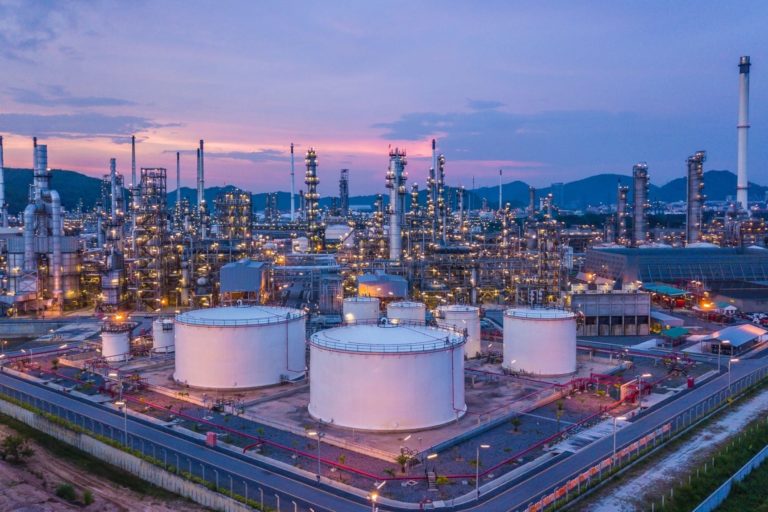 image-oil-refinery